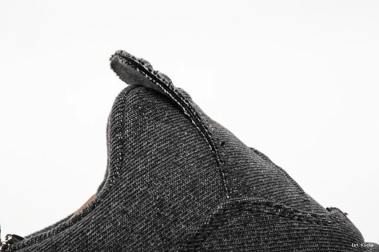 AO2571-001 Black Denim 4 Jordan Levi's Air 1101